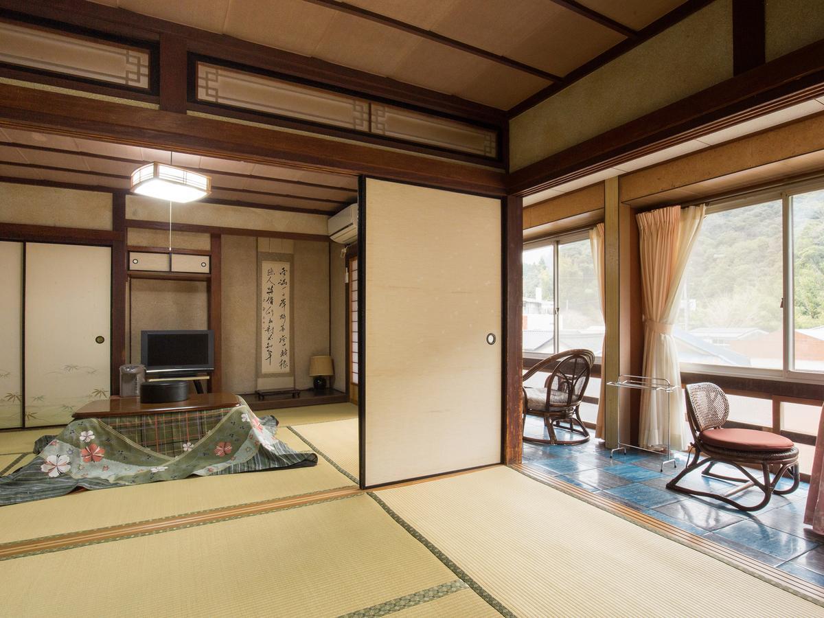 Izumiya Ryokan' Tawarayama Onsen Nagato  Extérieur photo