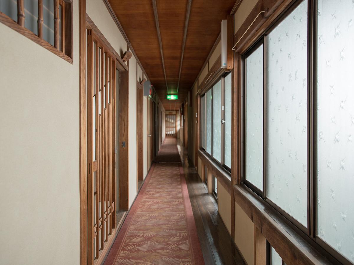 Izumiya Ryokan' Tawarayama Onsen Nagato  Extérieur photo